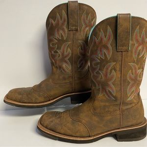 Women’s Ariat Delilah Western Cowgirl Boot Size 8.5